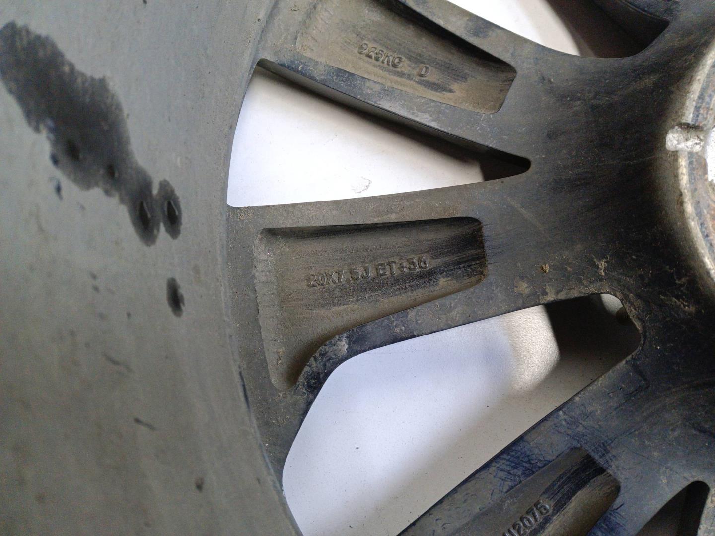 Диск колесный литой легкий сплав