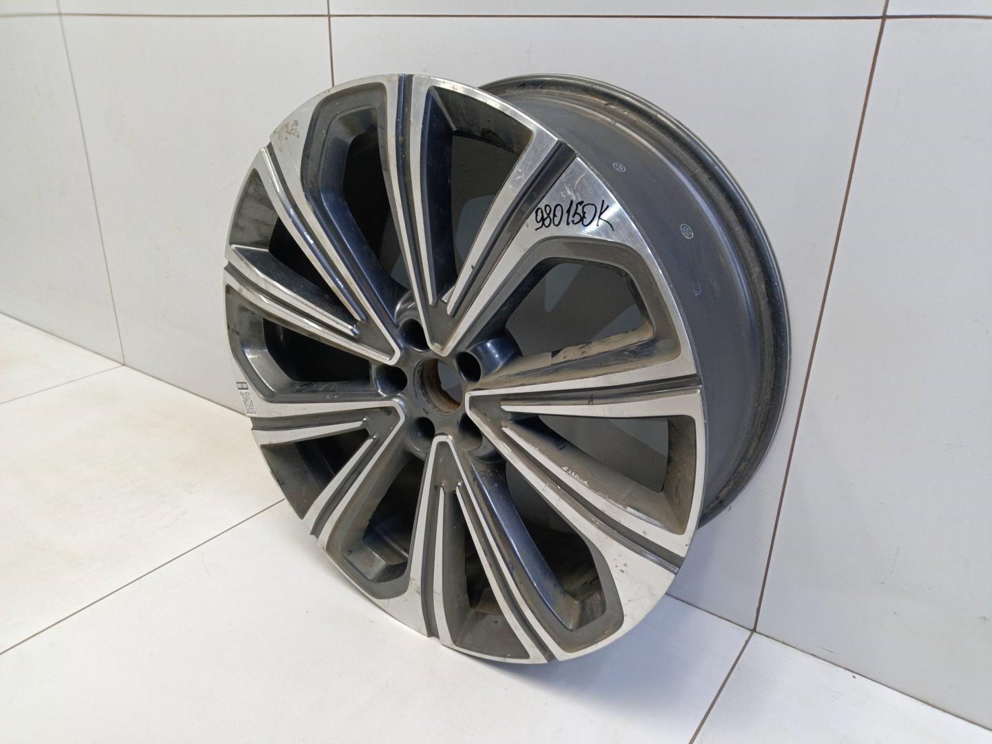 Диск колесный литой легкий сплав