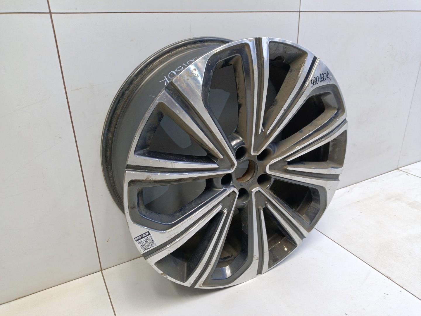 Диск колесный литой легкий сплав