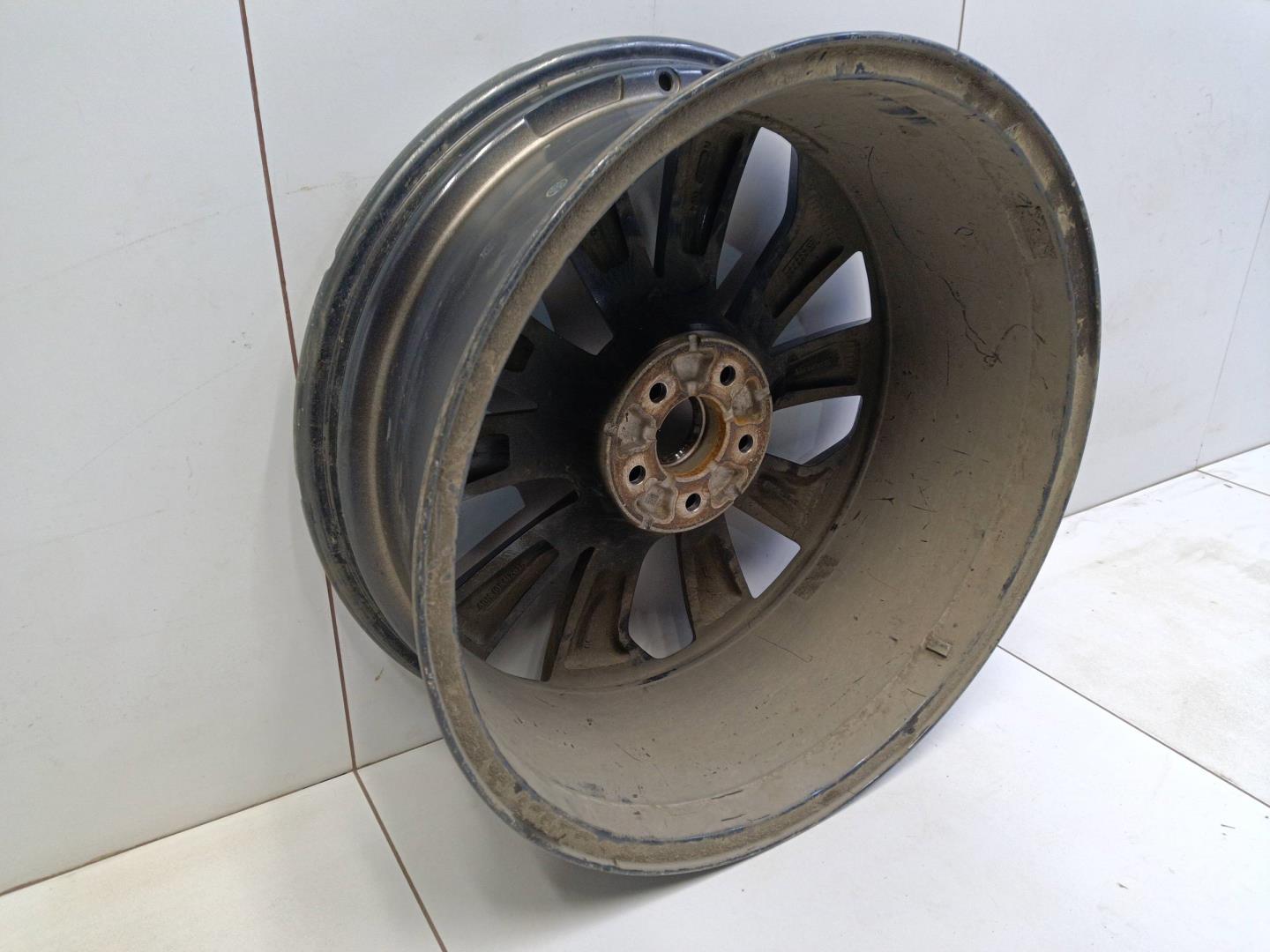 Диск колесный литой легкий сплав