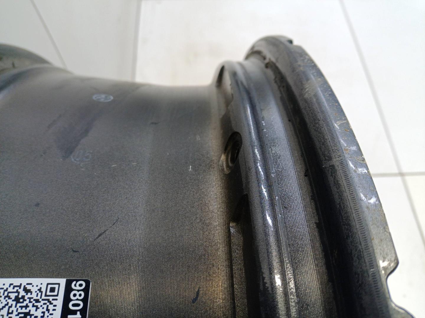 Диск колесный литой легкий сплав