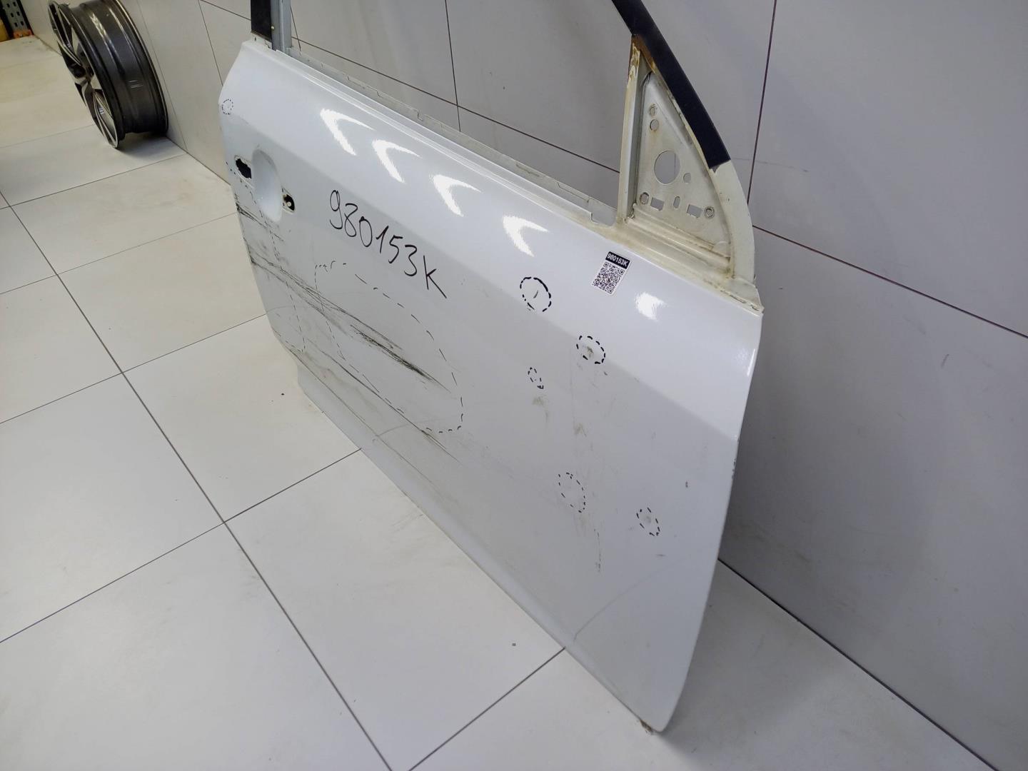 Дверь передняя правая