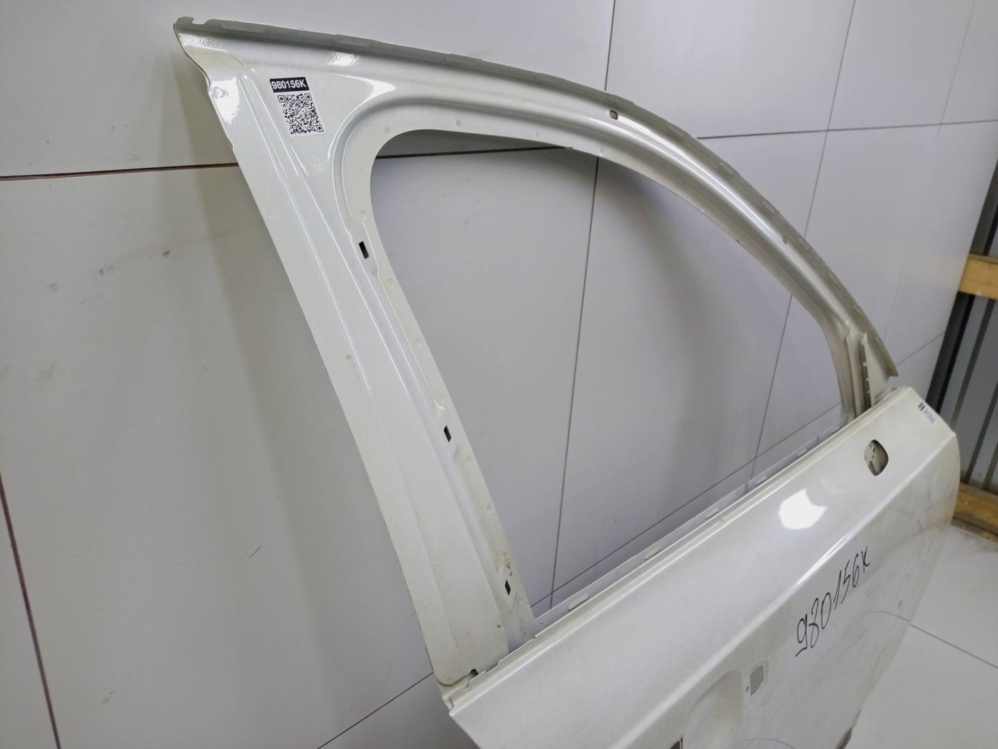 Дверь передняя правая