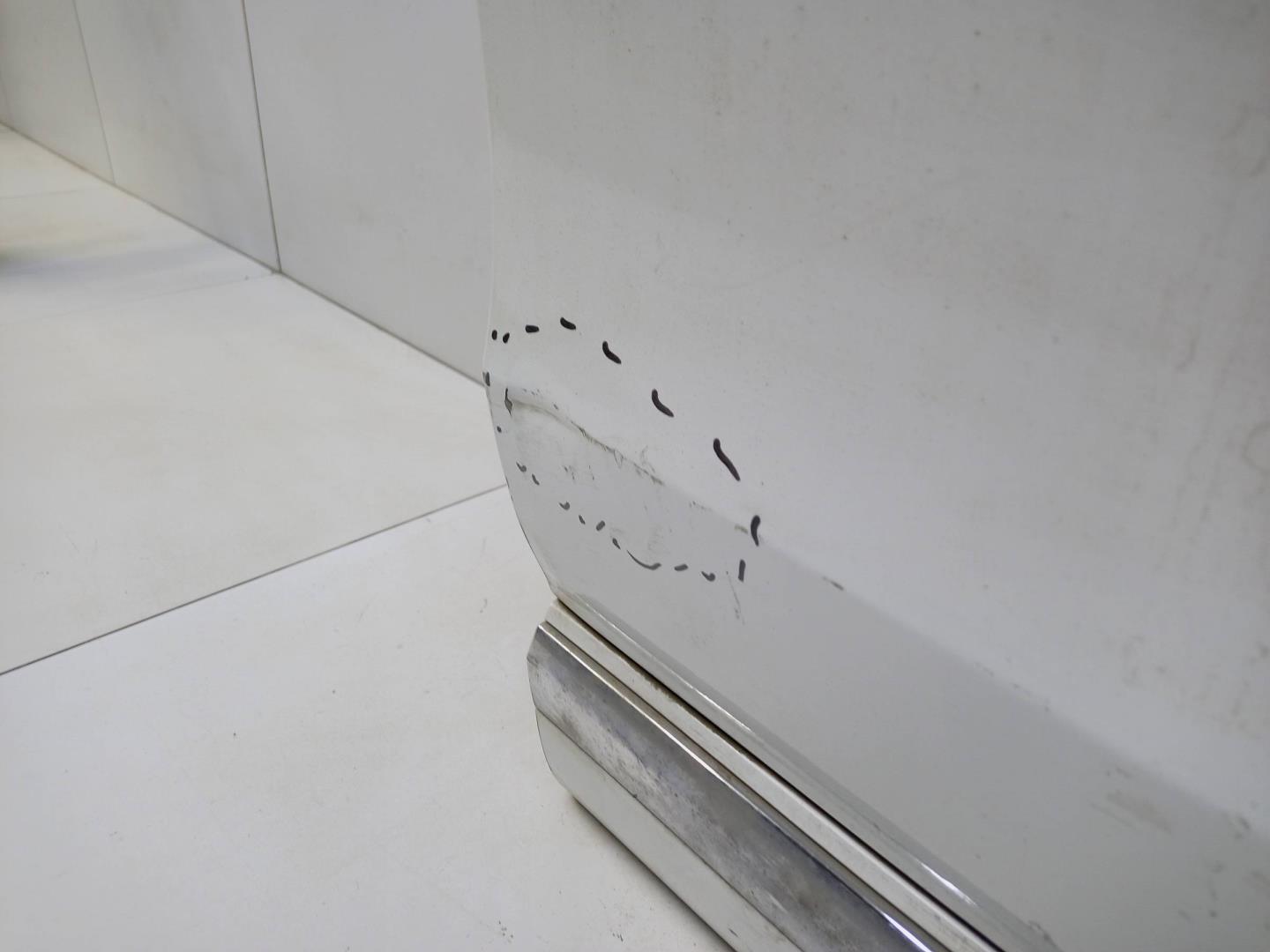 Дверь передняя правая