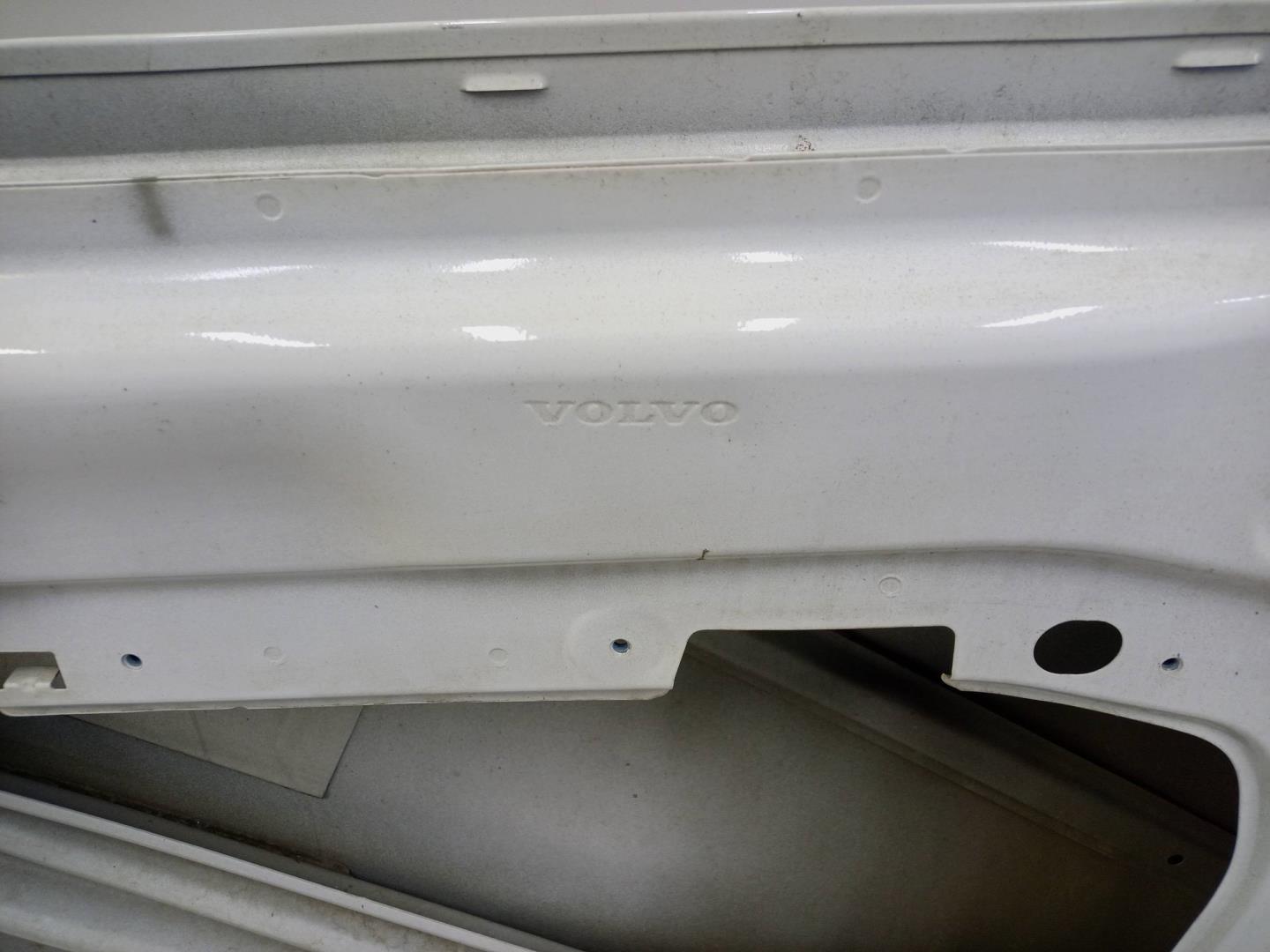 Дверь передняя правая