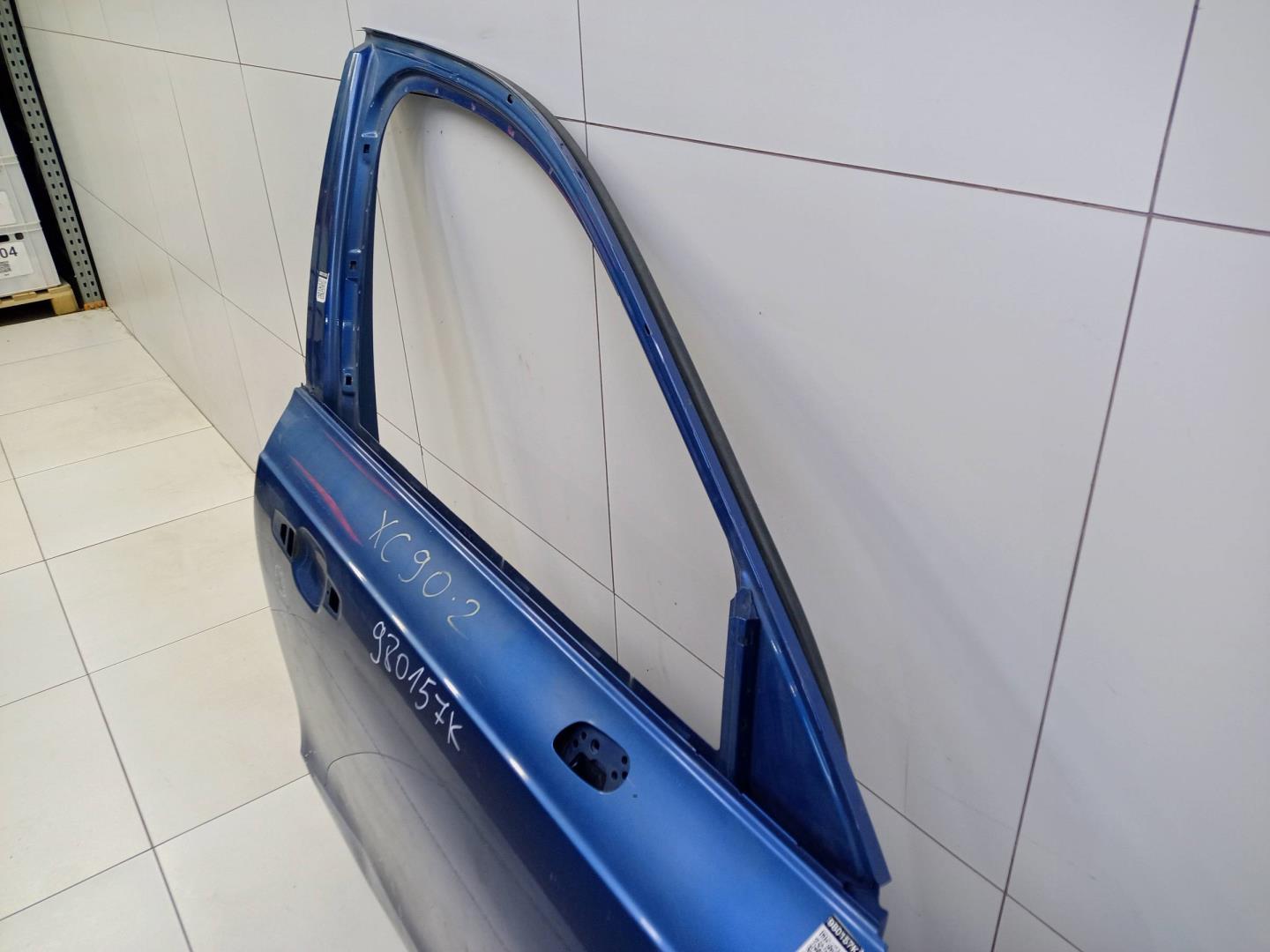 Дверь передняя правая