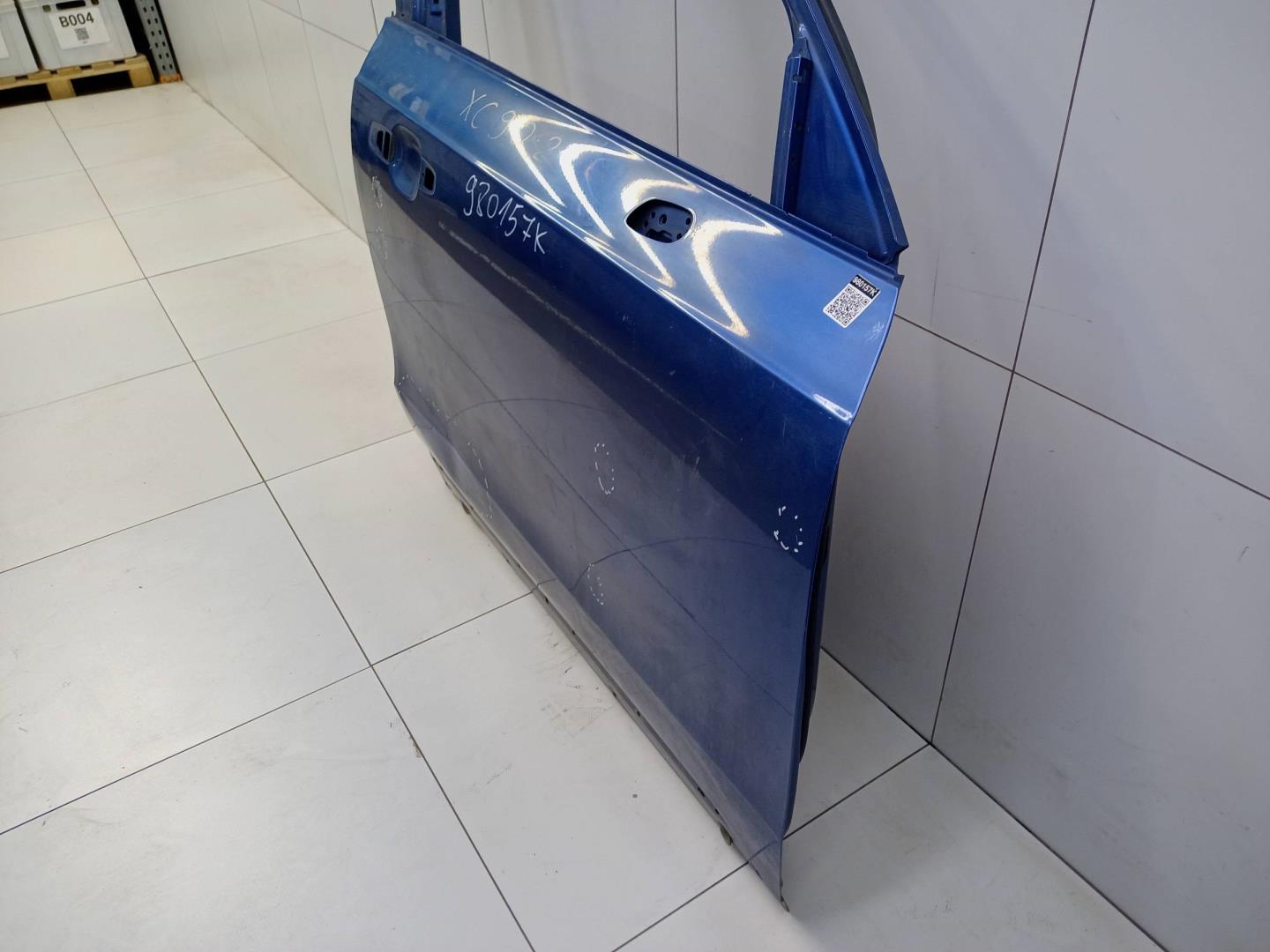 Дверь передняя правая