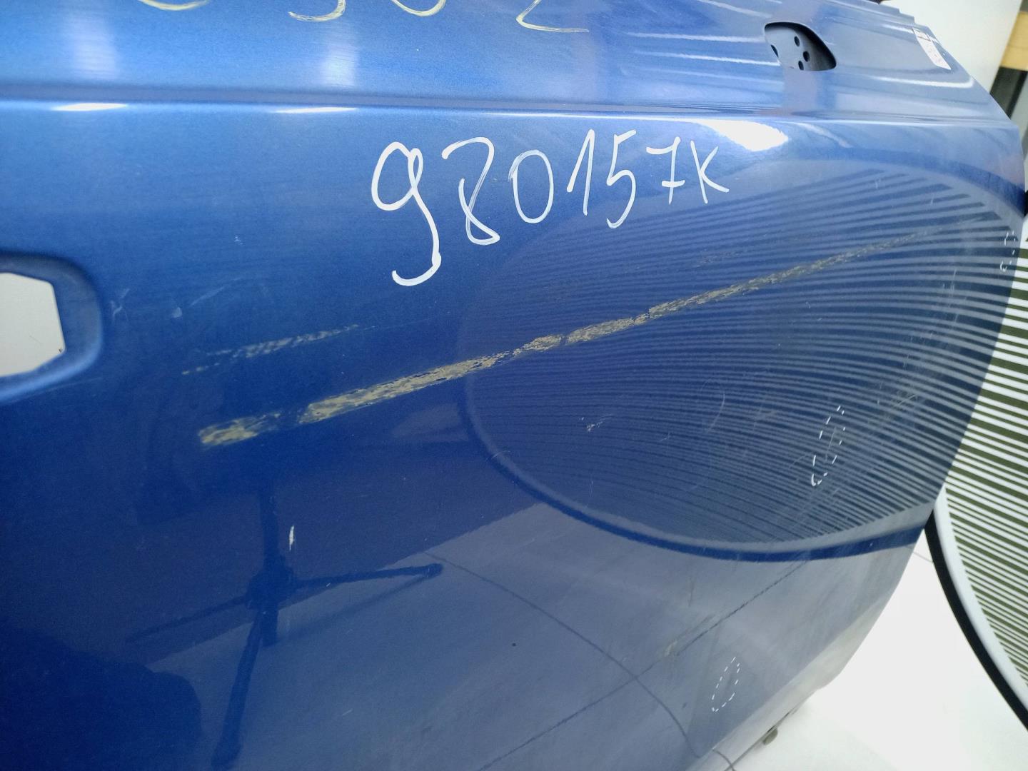 Дверь передняя правая