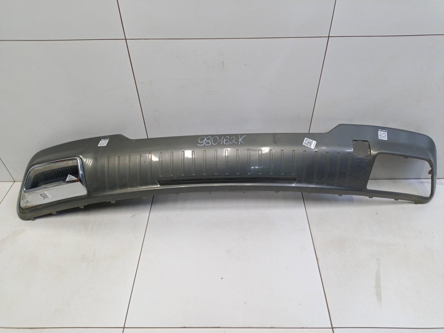 Накладка заднего бампера