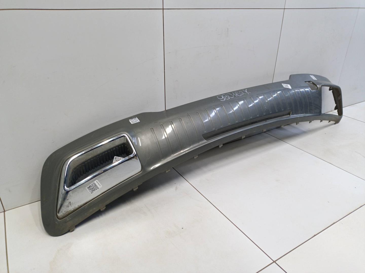 Накладка заднего бампера