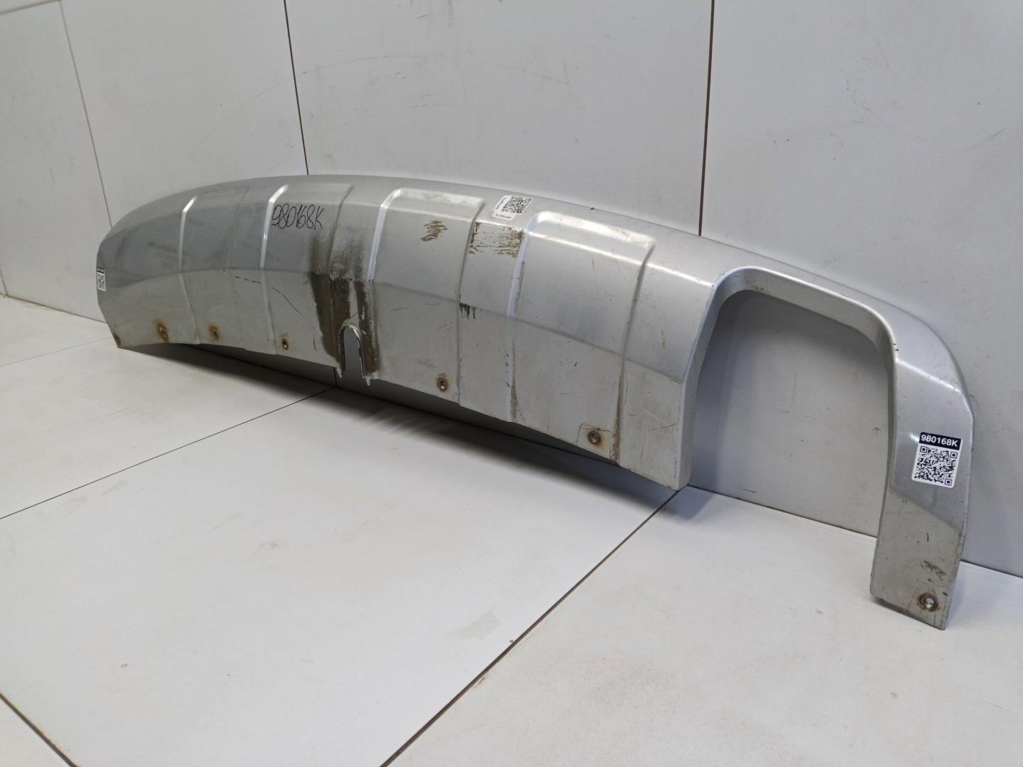 Накладка заднего бампера