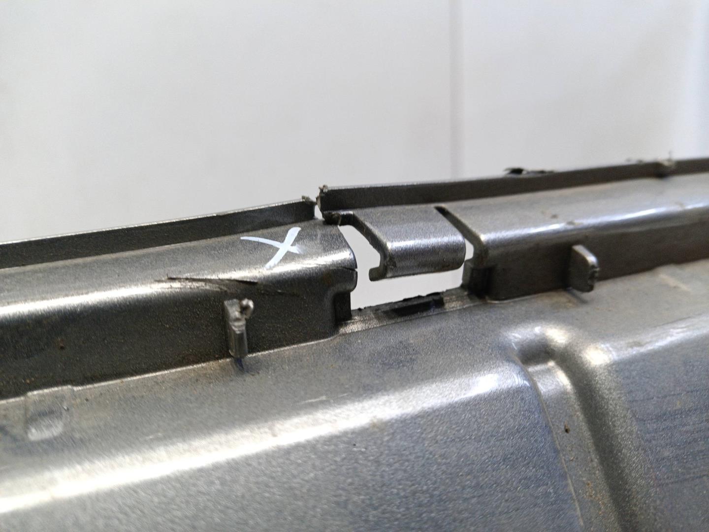 Бампер передний