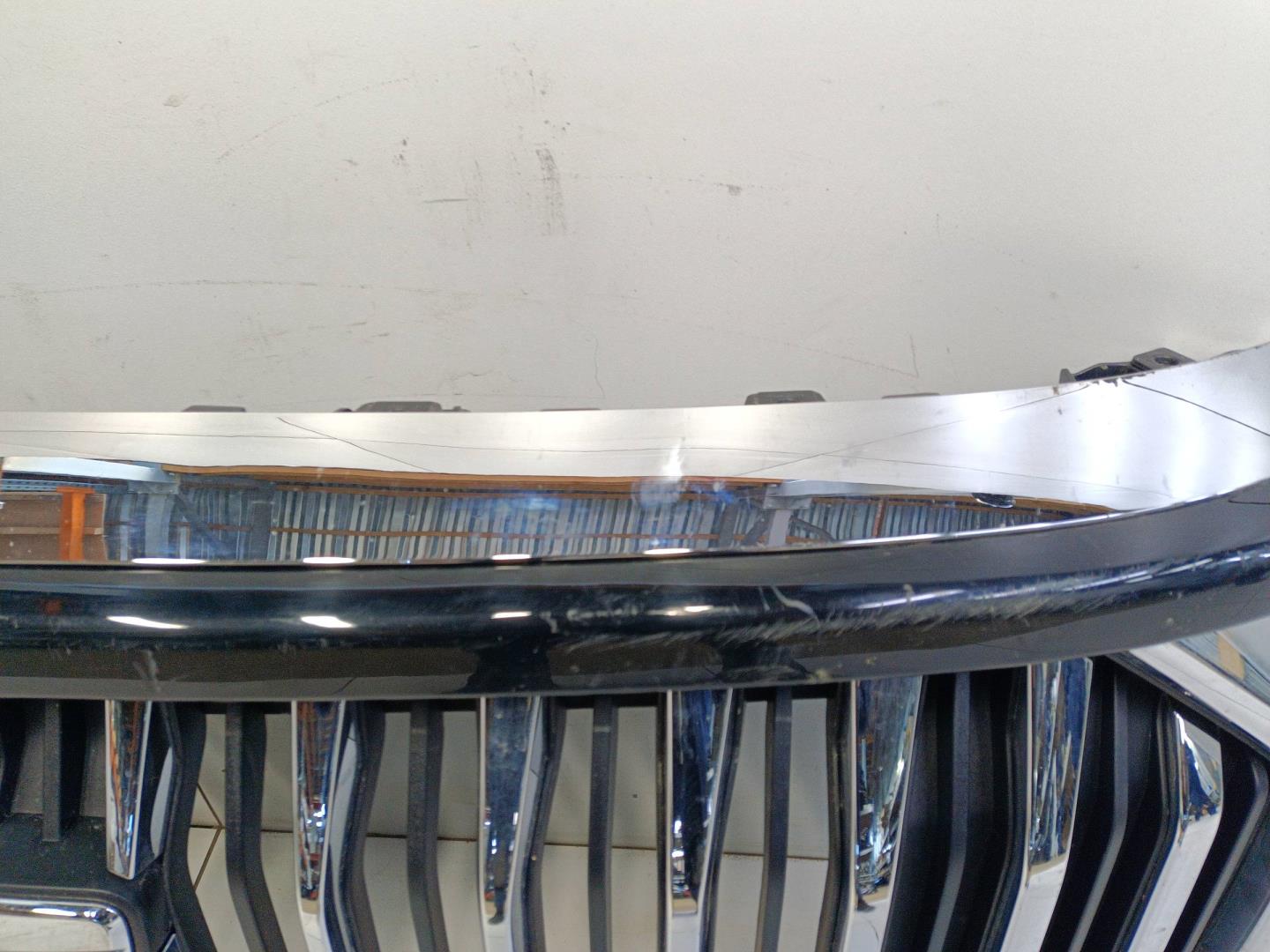 Решетка радиатора