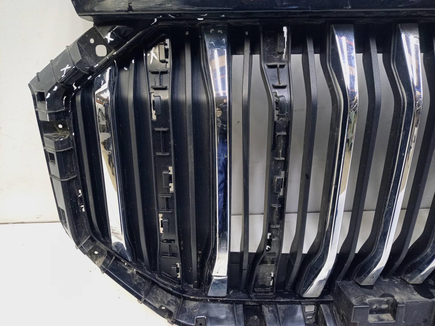 Решетка радиатора