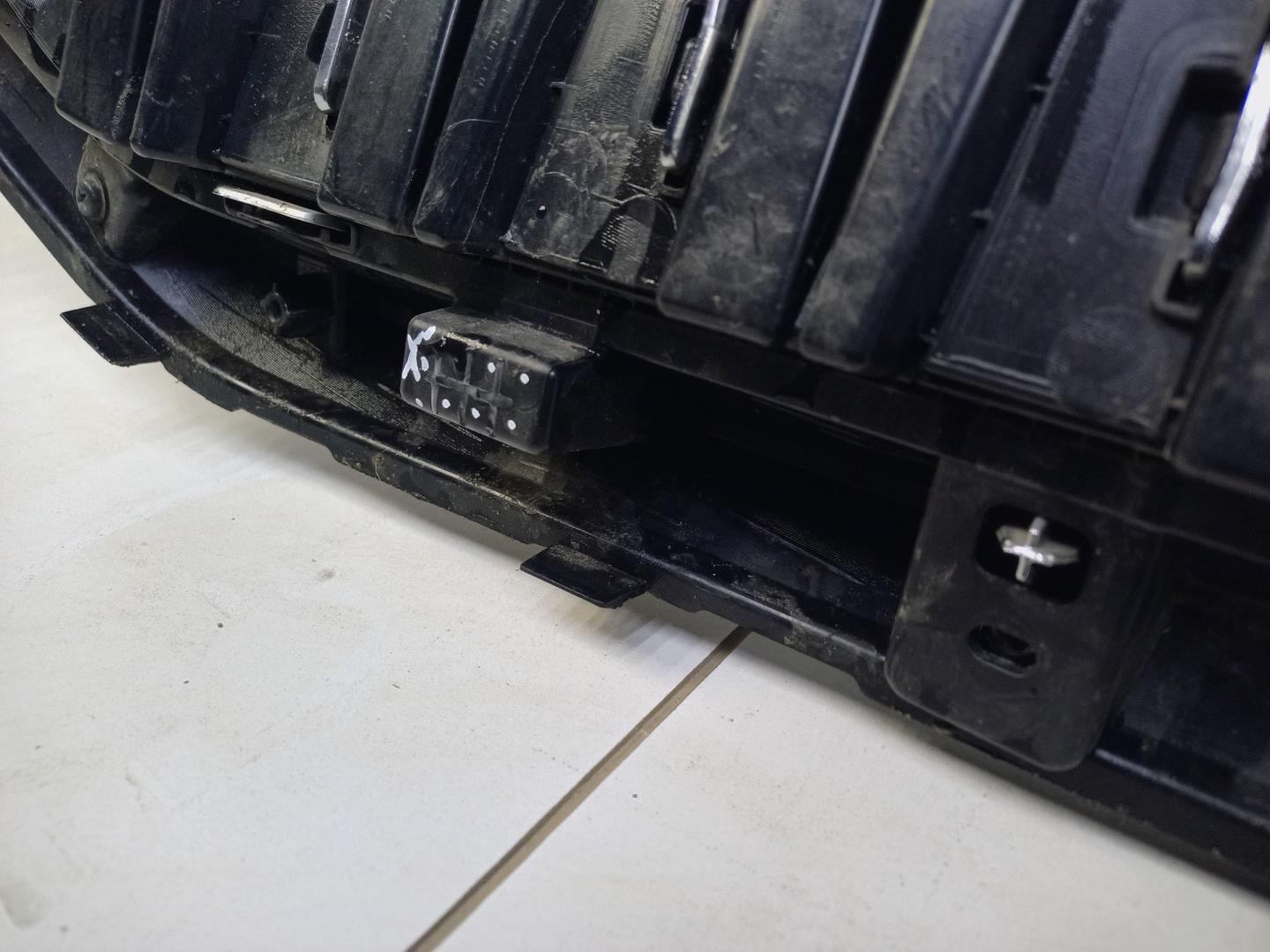 Решетка радиатора