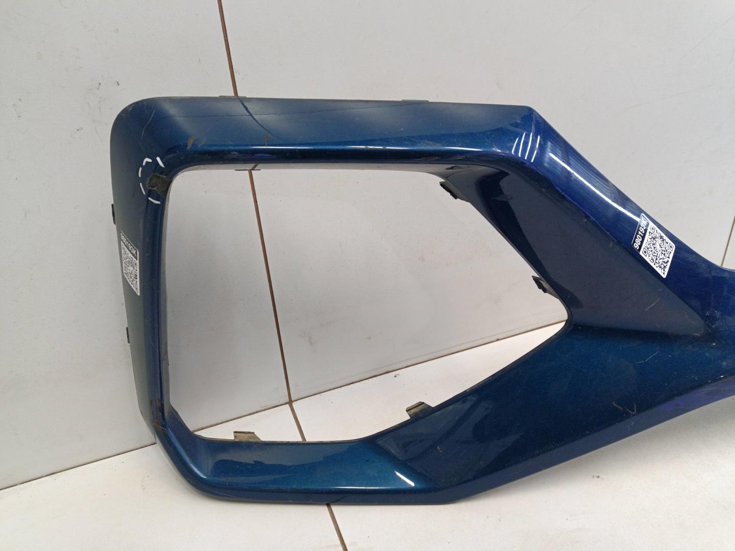 Накладка переднего бампера