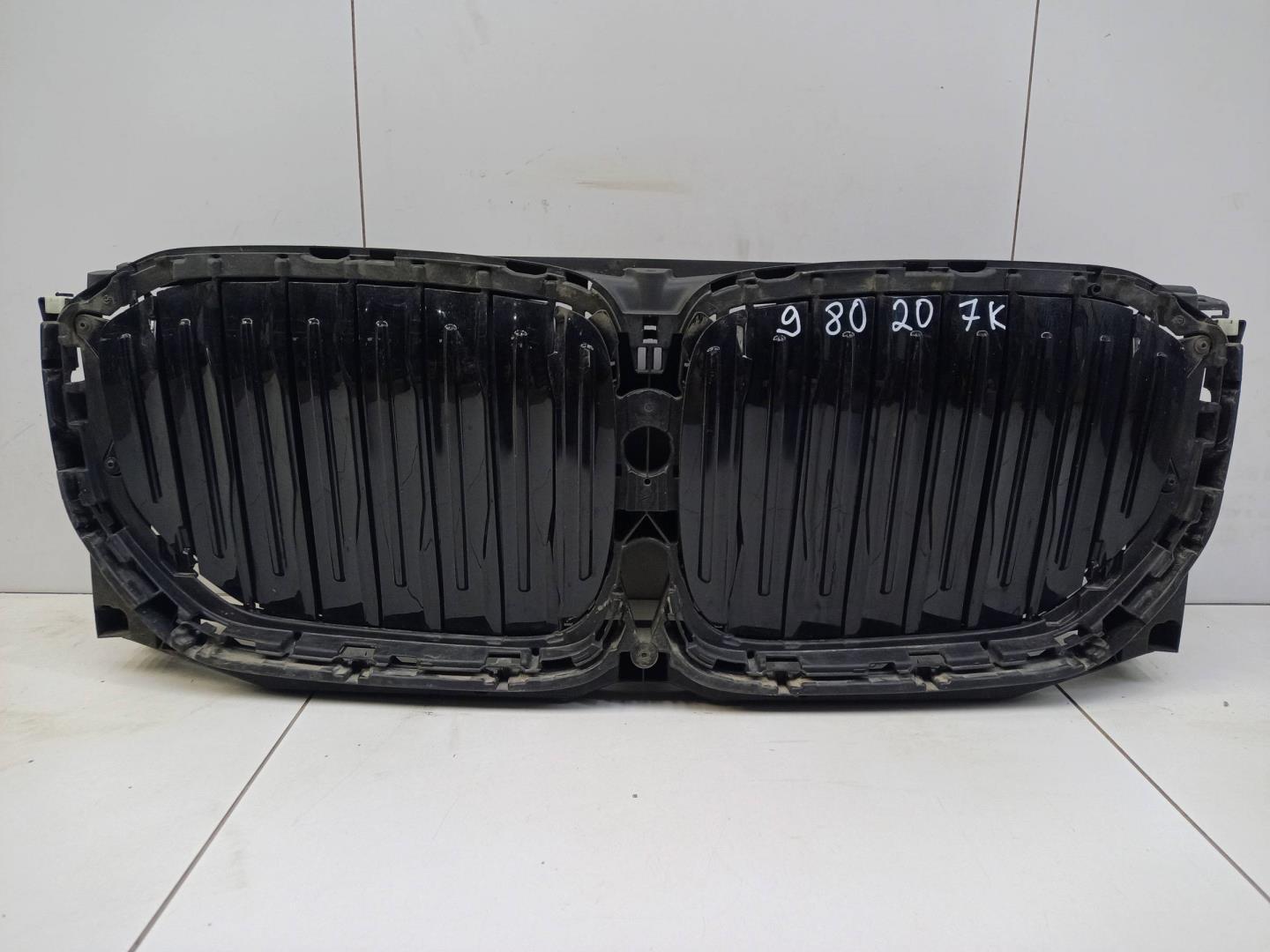 Жалюзи (воздуховод) бампера переднего