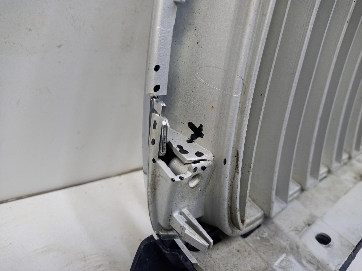 Решетка радиатора