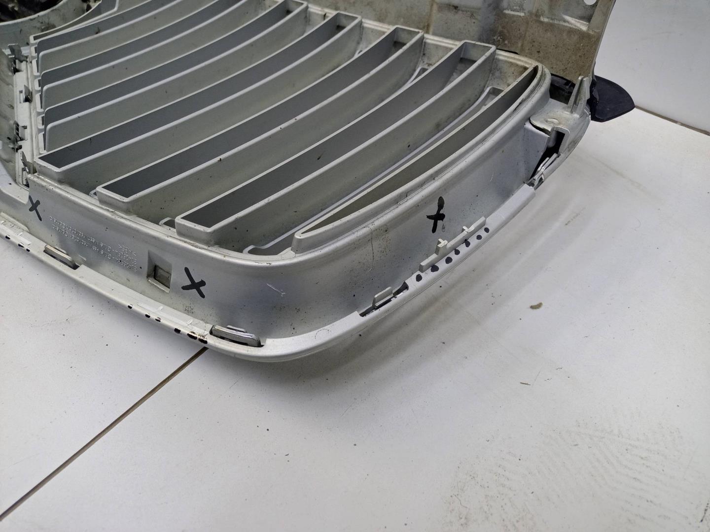 Решетка радиатора