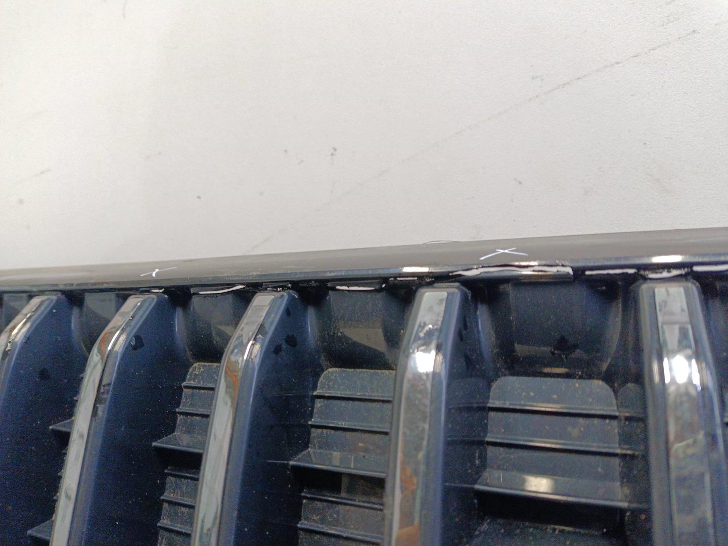 Решетка радиатора