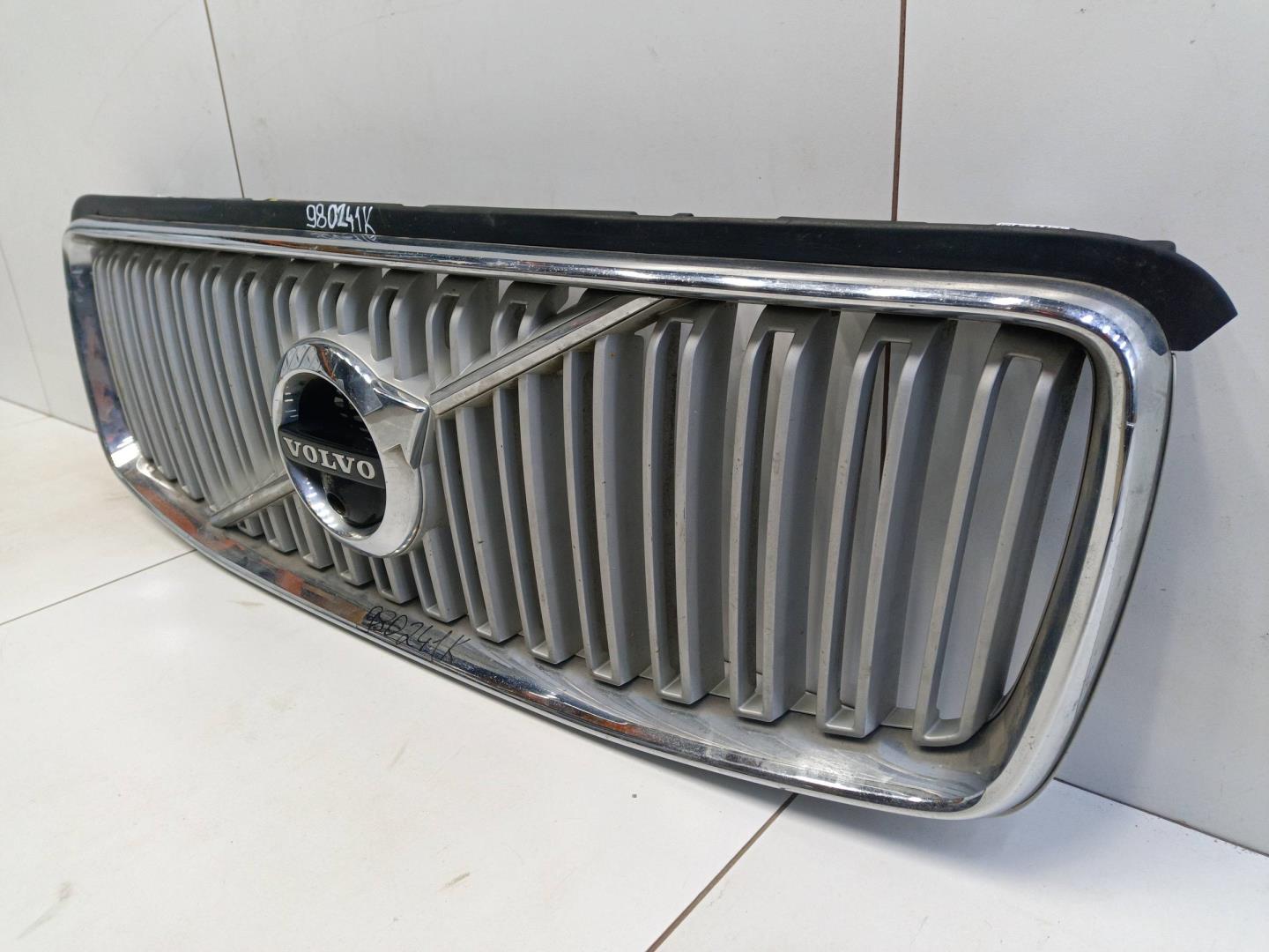 Решетка радиатора