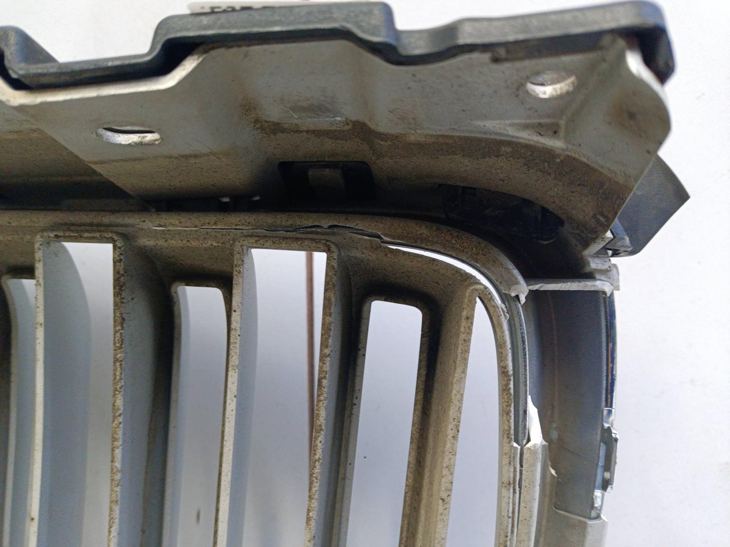 Решетка радиатора