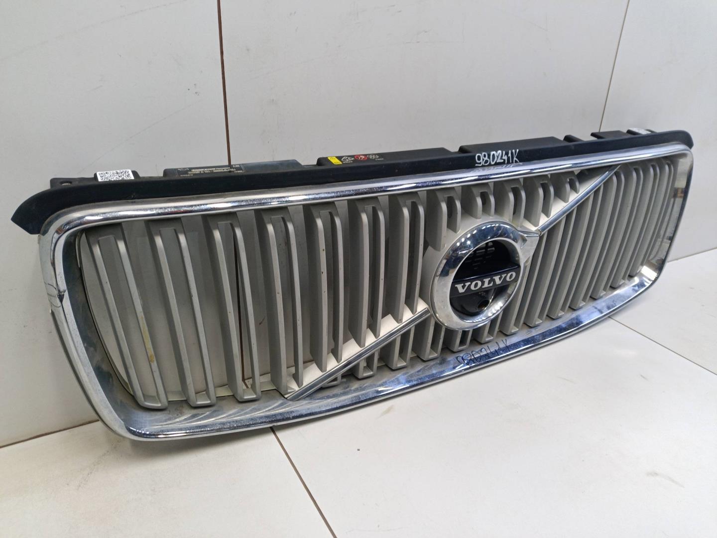 Решетка радиатора