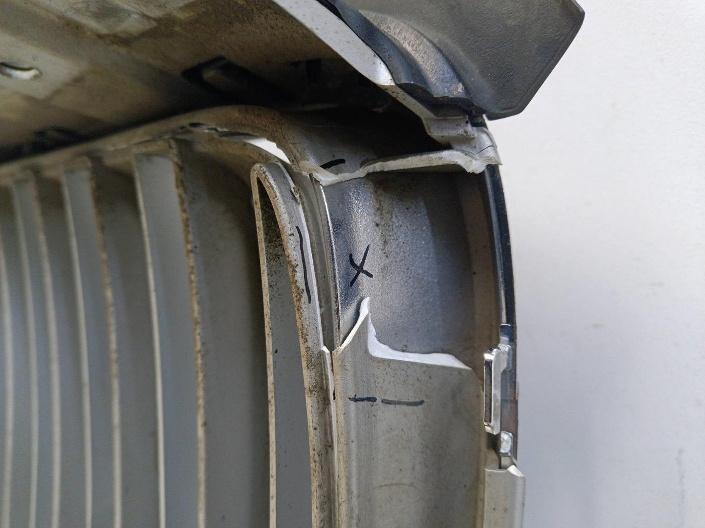 Решетка радиатора