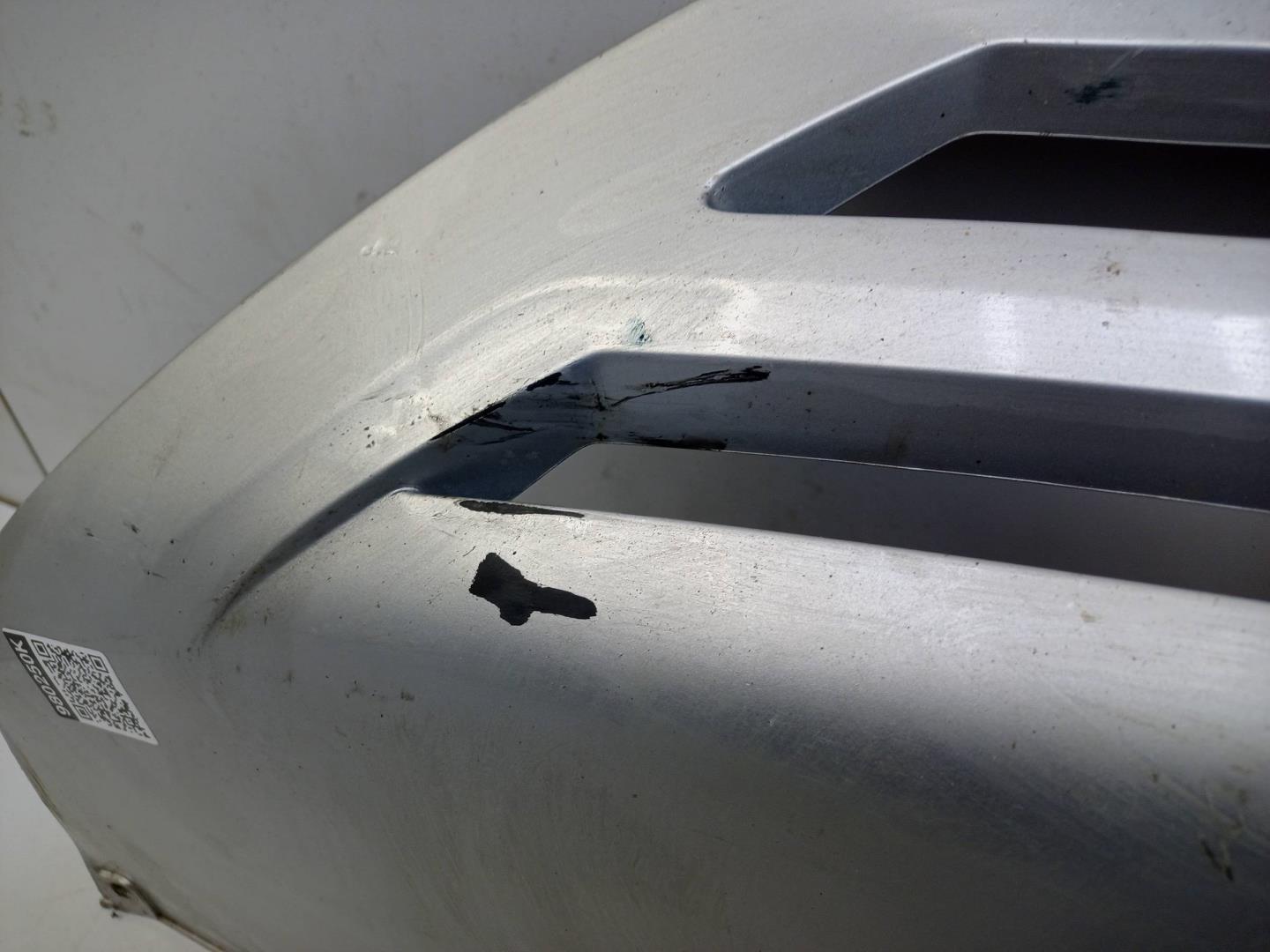 Накладка переднего бампера