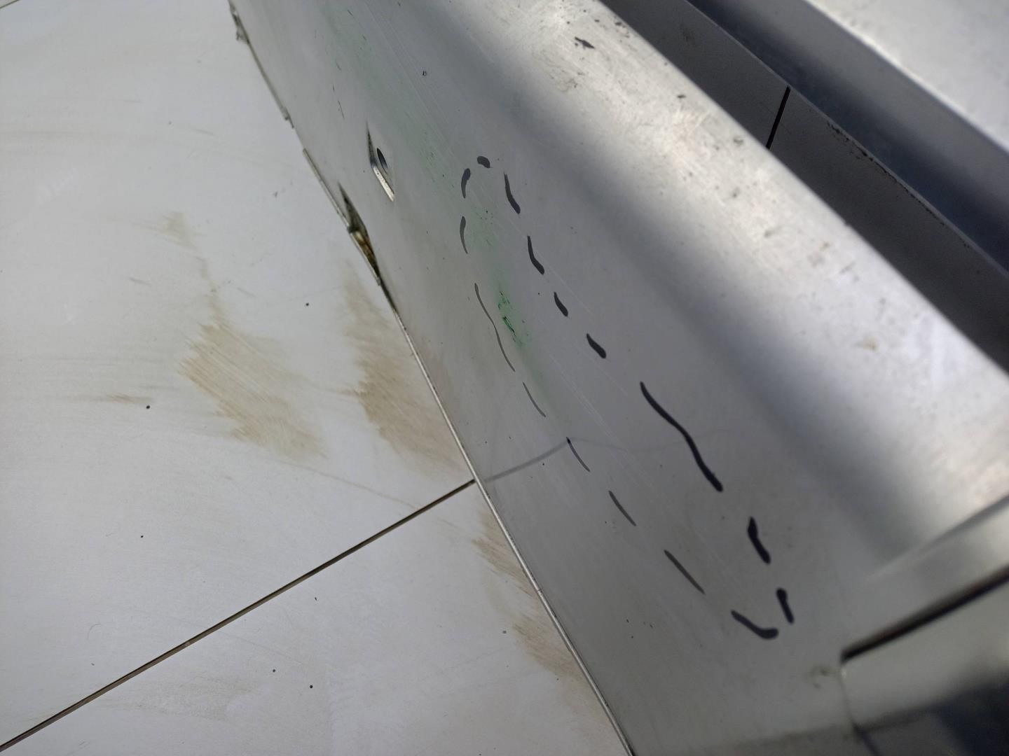 Накладка переднего бампера