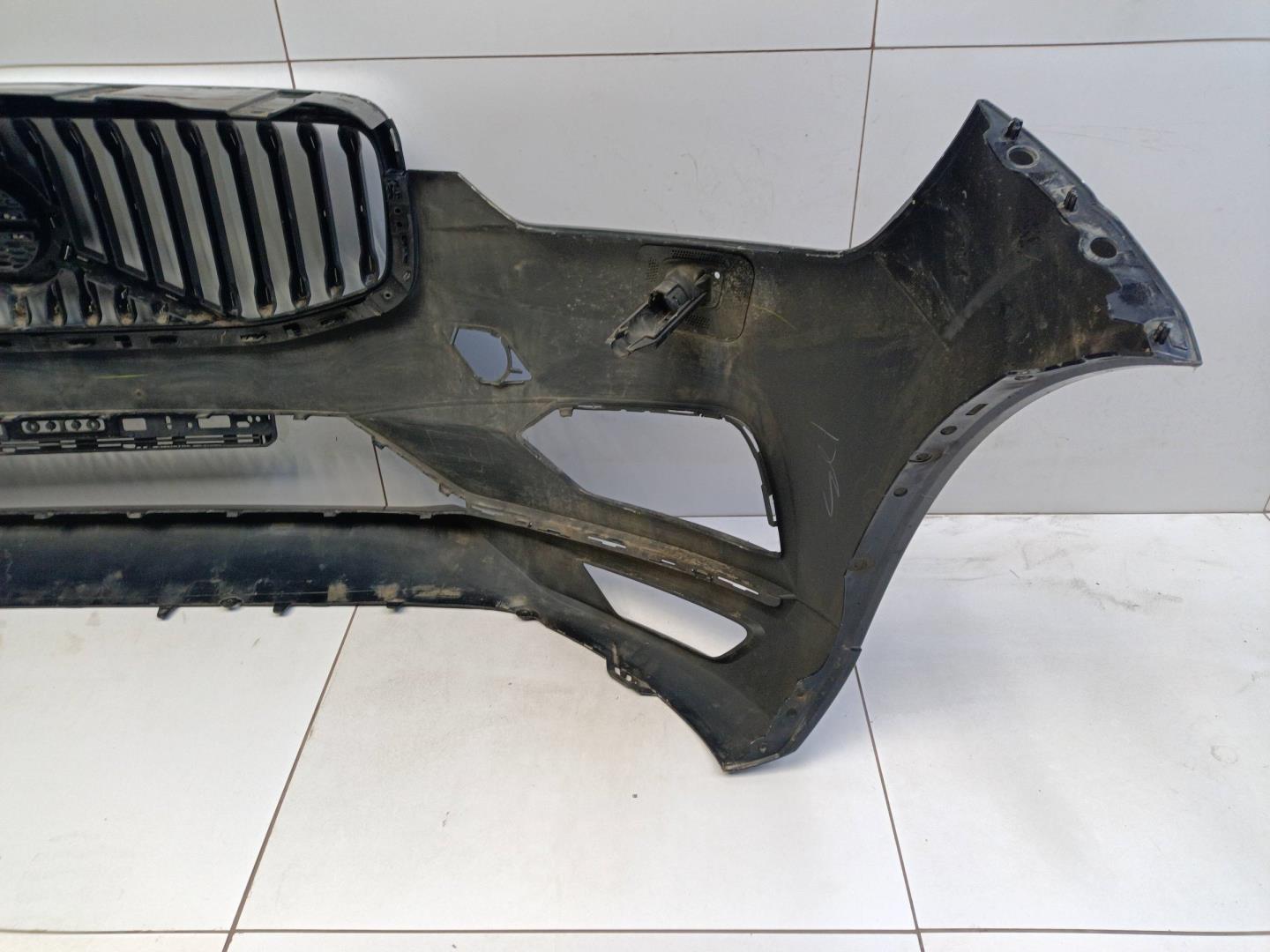 Бампер передний