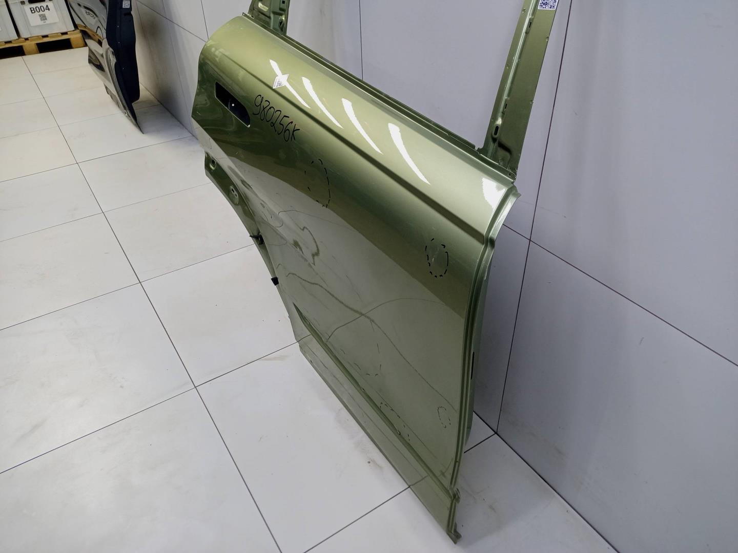 Дверь задняя правая