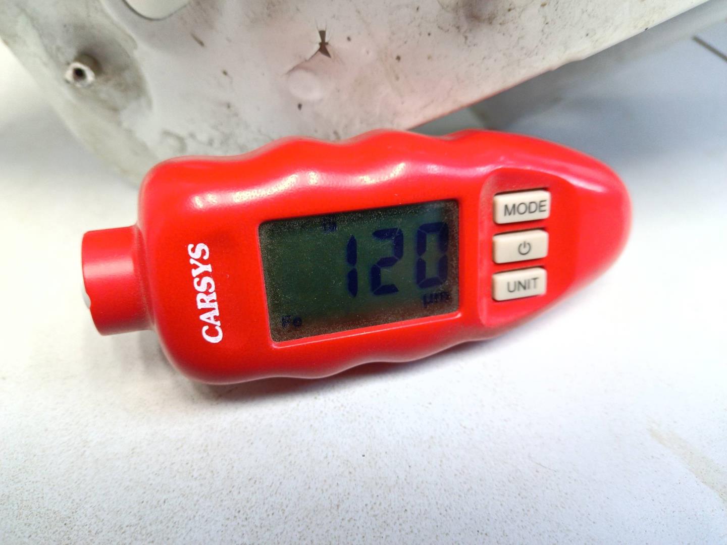 Крыло переднее левое