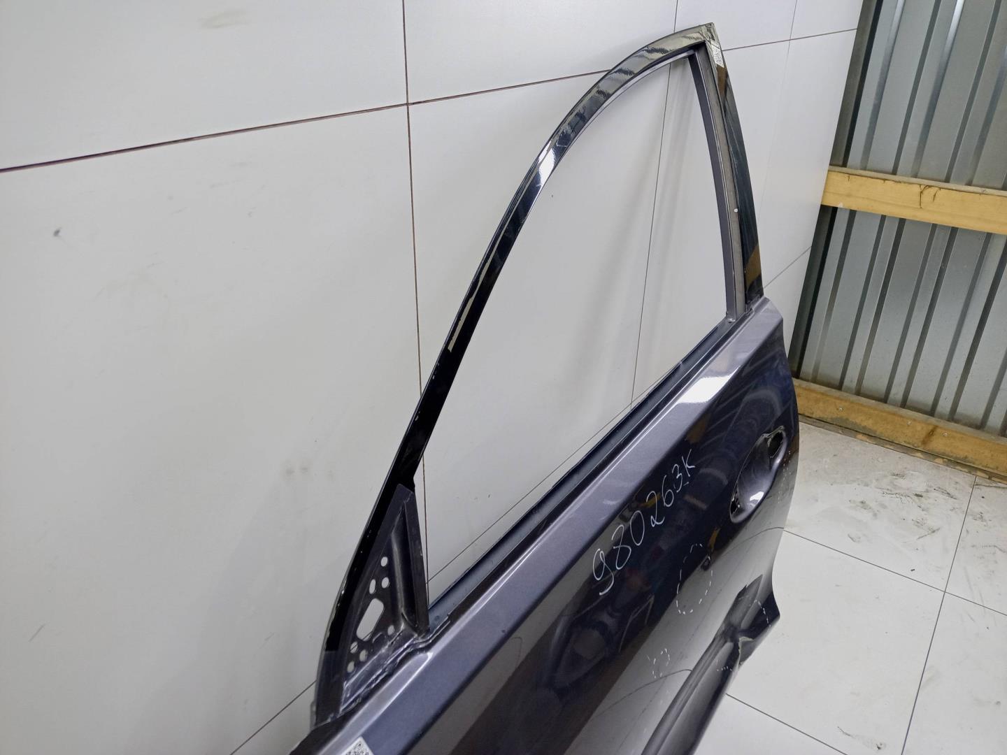 Дверь передняя левая