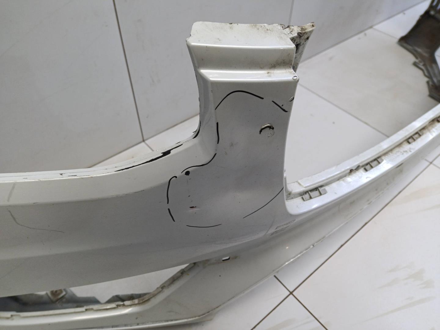 Бампер передний