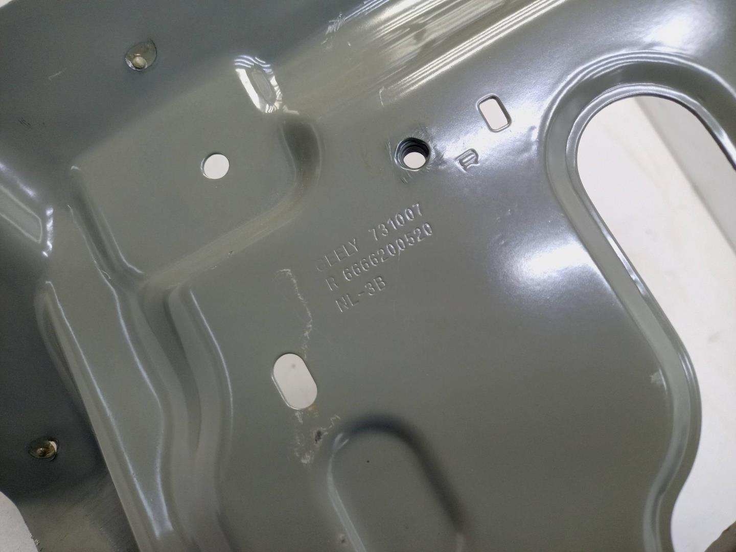 Панель задняя