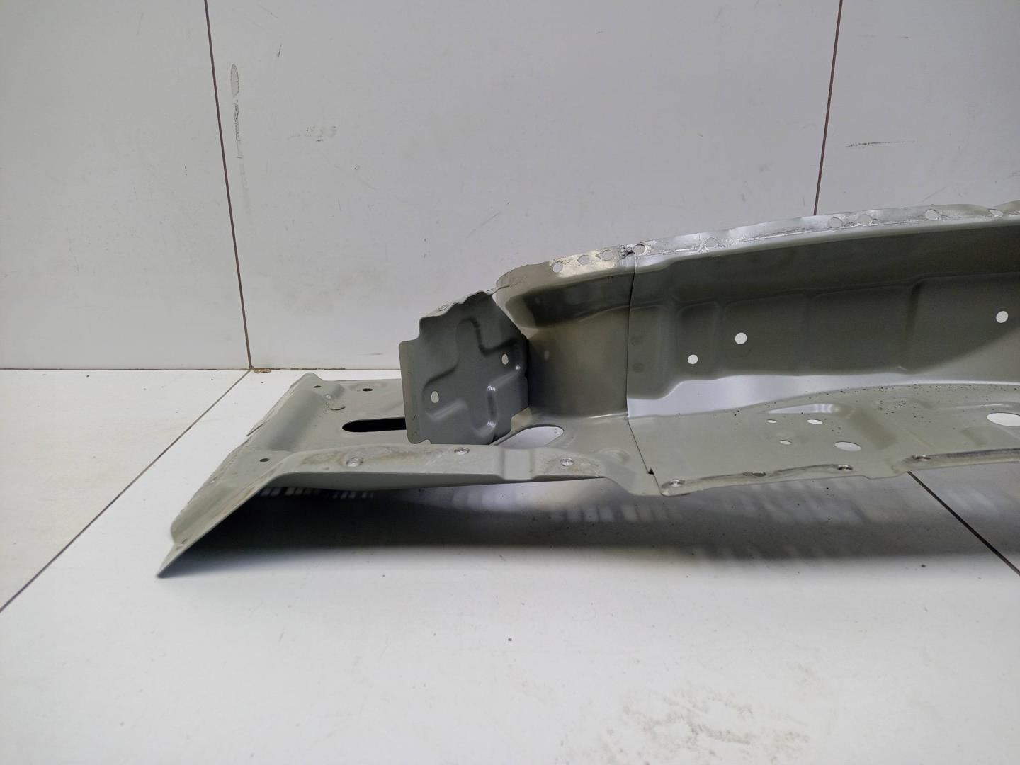 Панель задняя