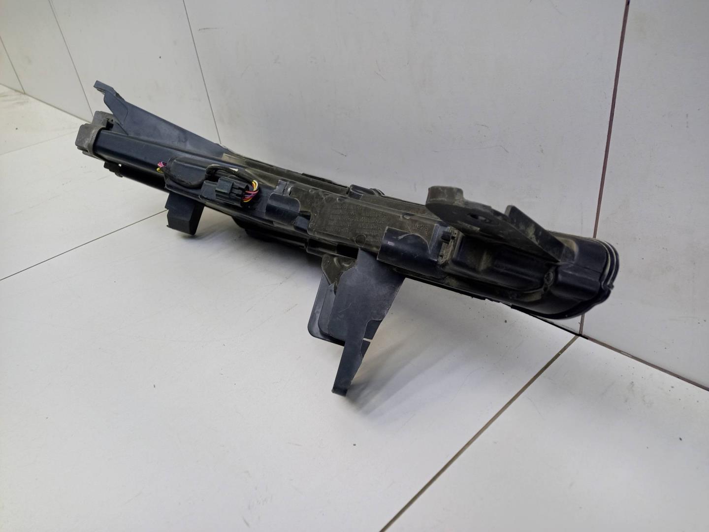 Указатель поворота левый