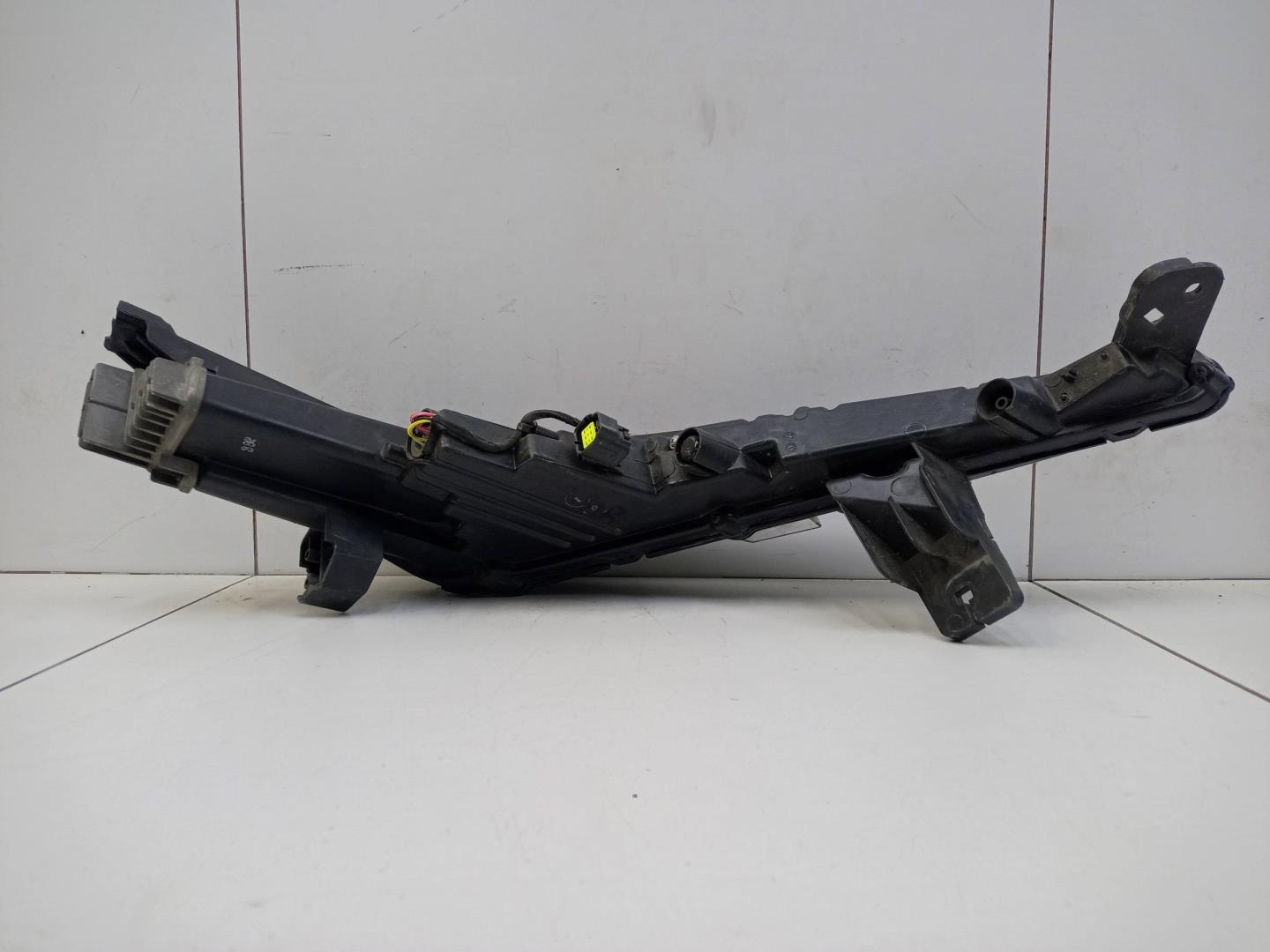 Указатель поворота левый