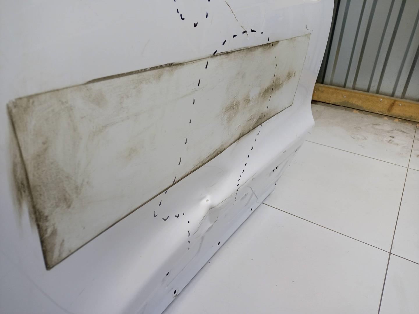 Дверь передняя левая