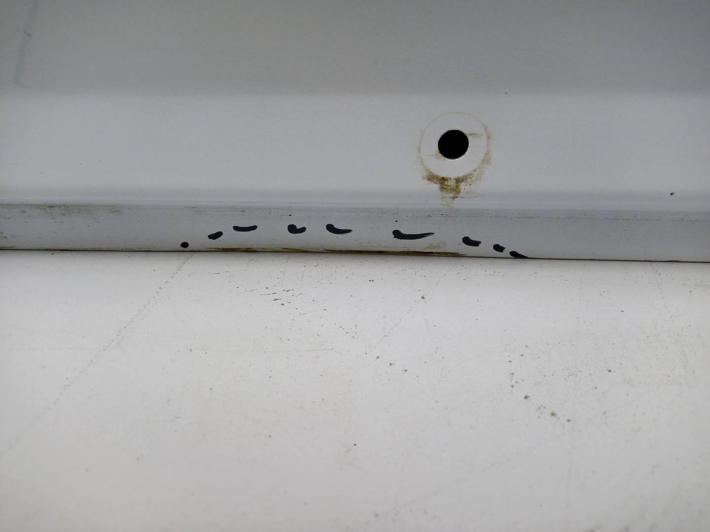 Дверь передняя левая