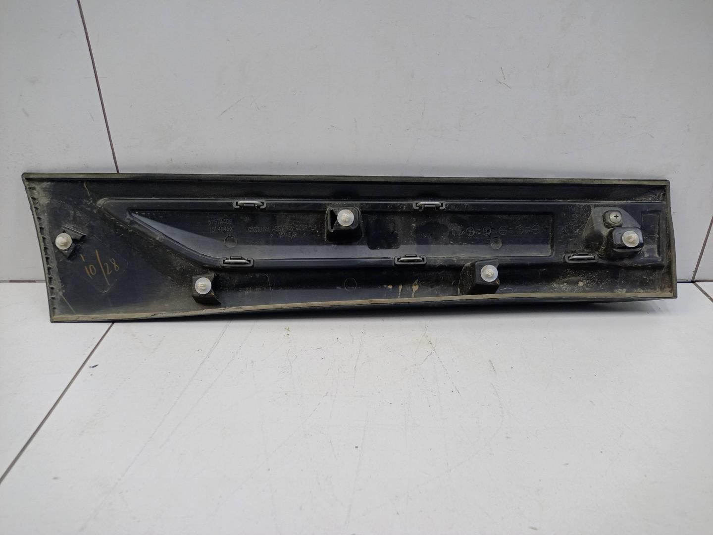 Накладка двери задней левой