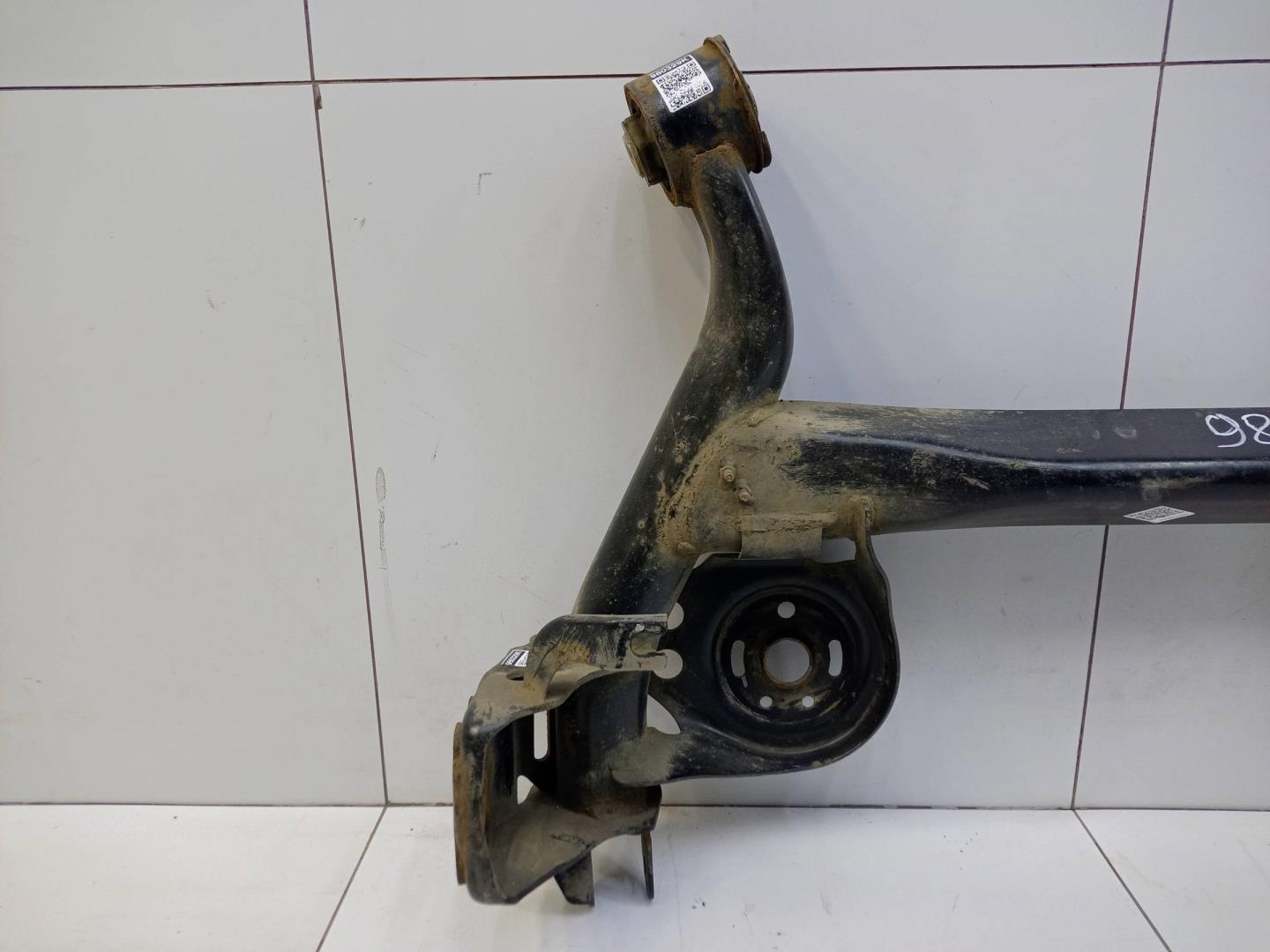 Балка задняя