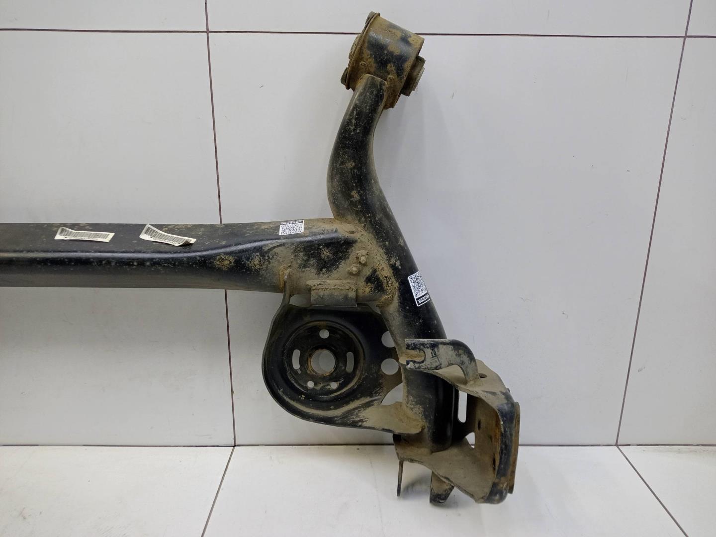 Балка задняя