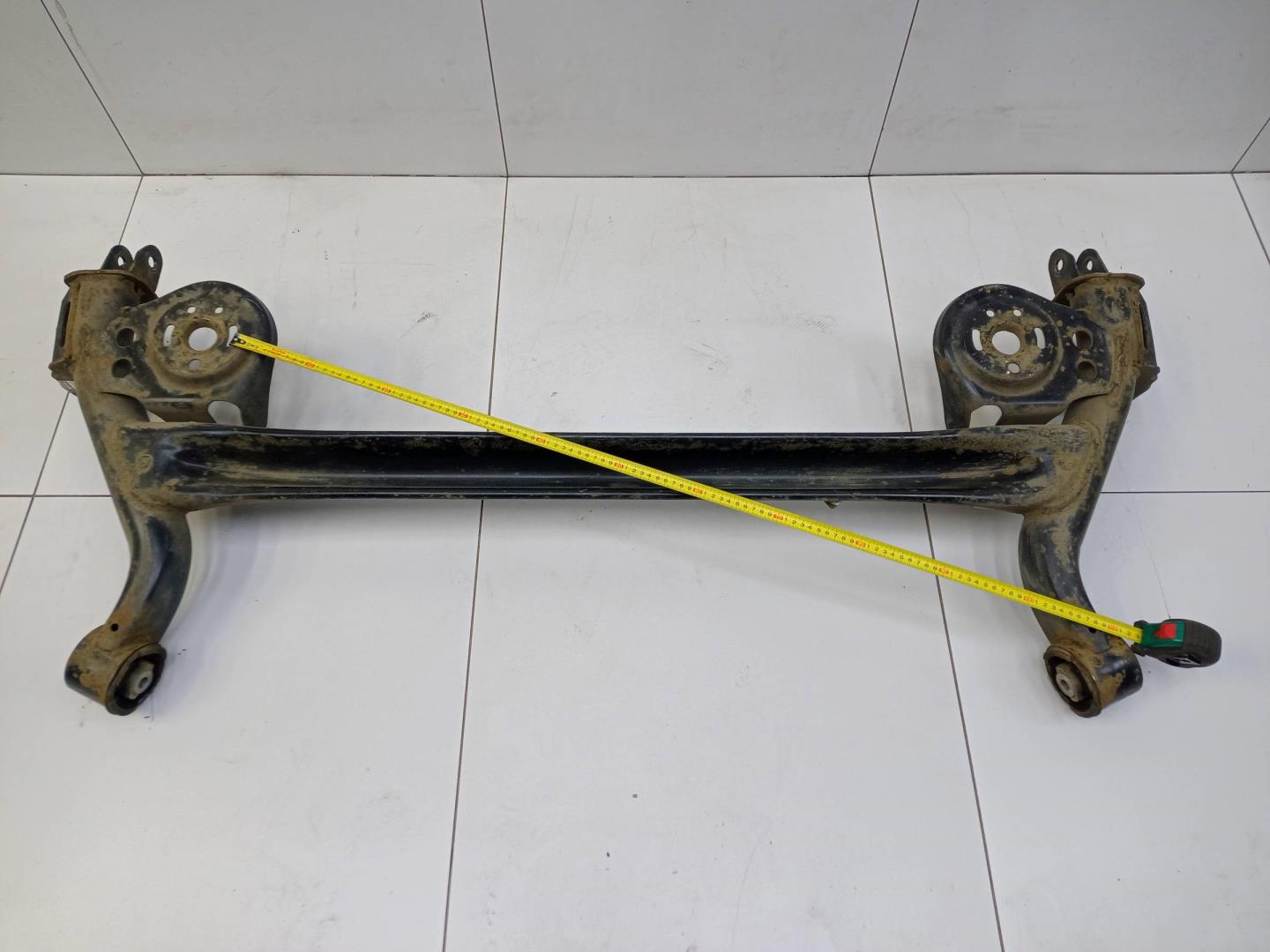 Балка задняя