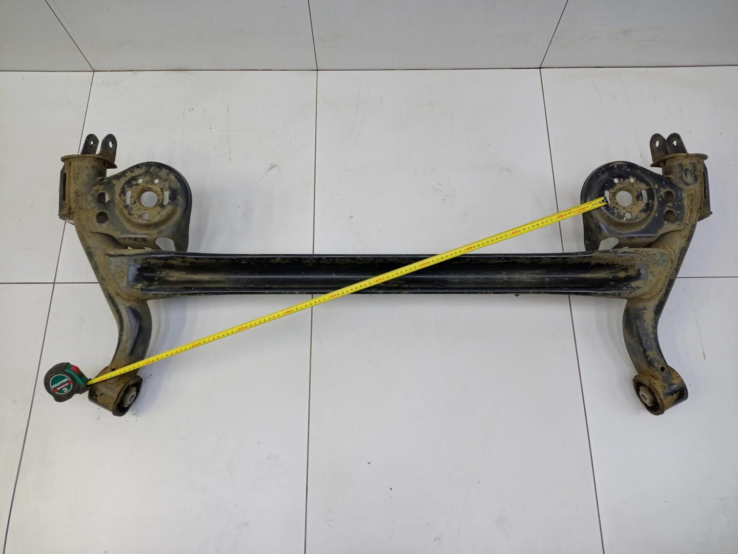 Балка задняя