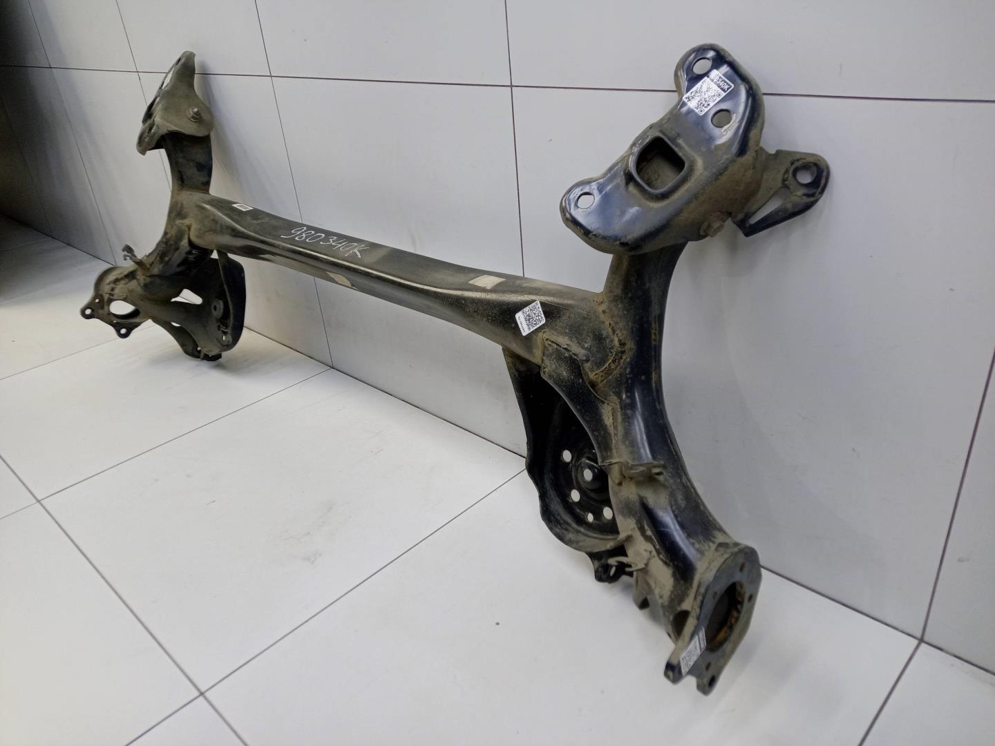 Балка задняя