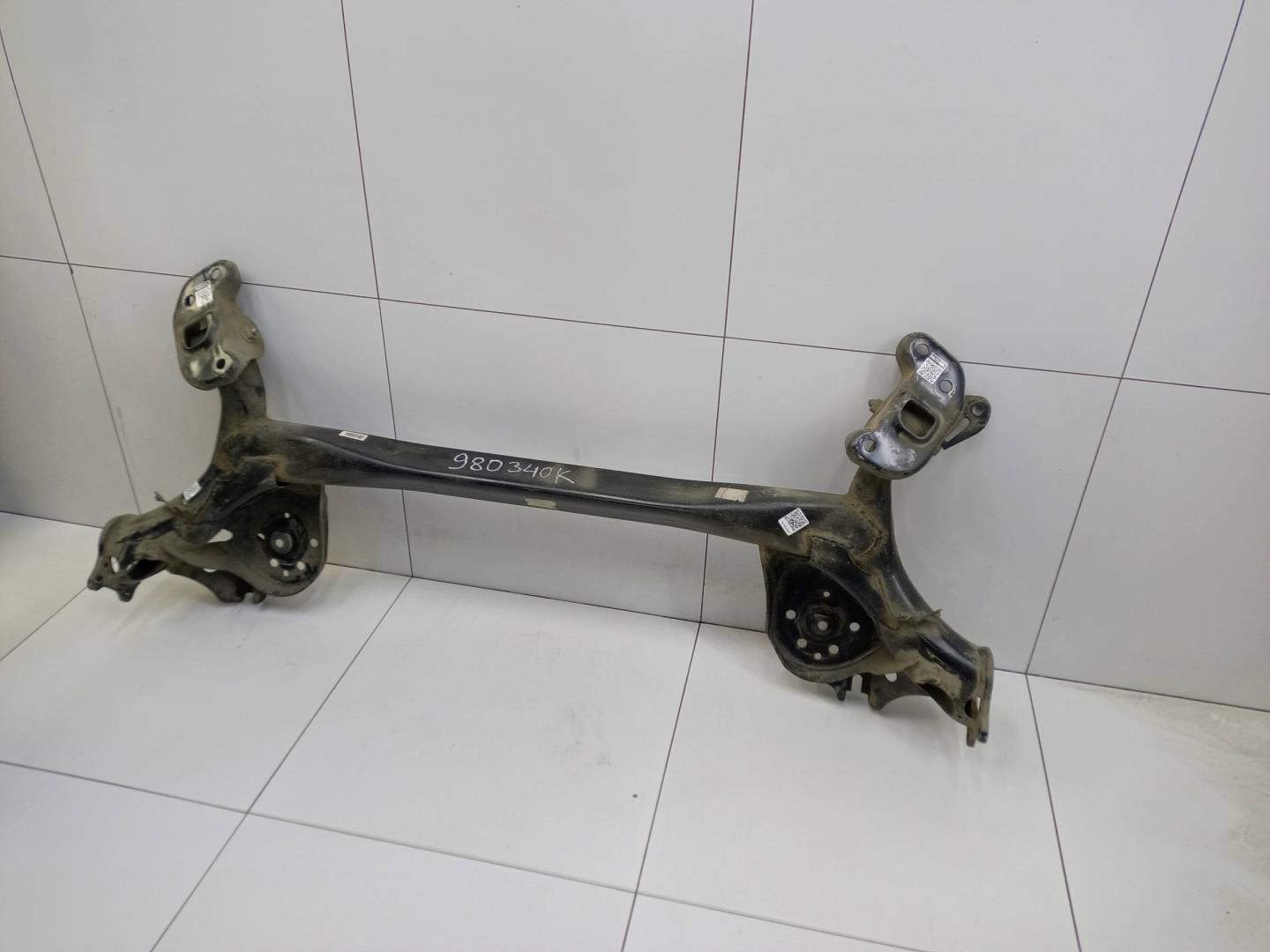 Балка задняя