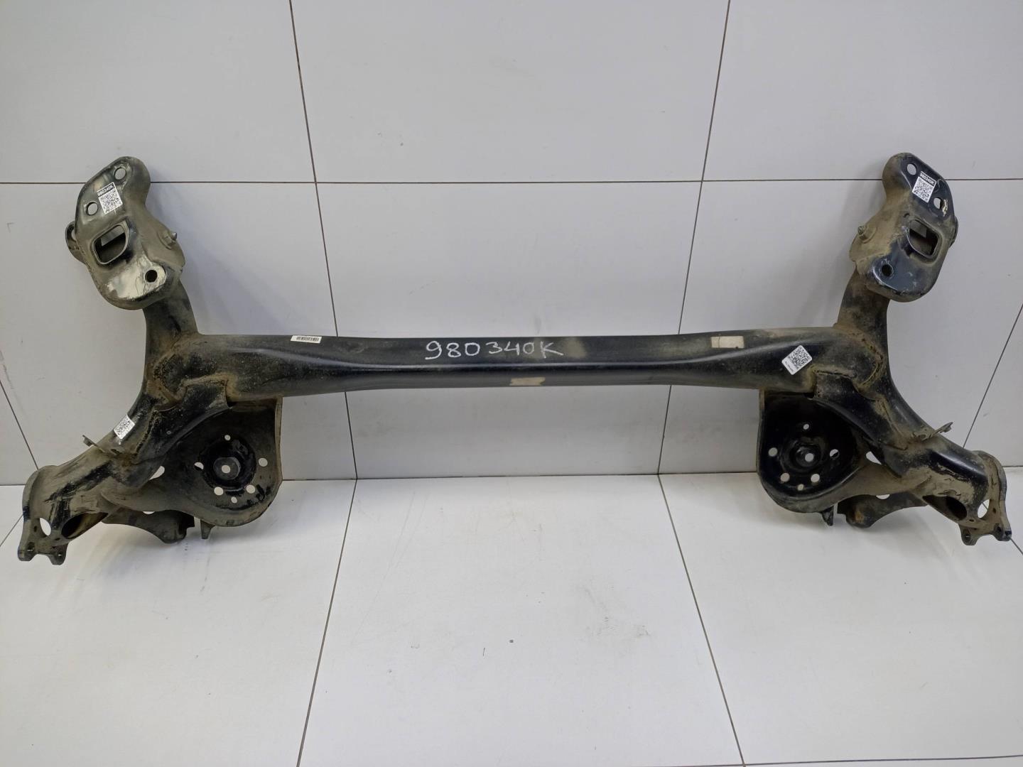 Балка задняя