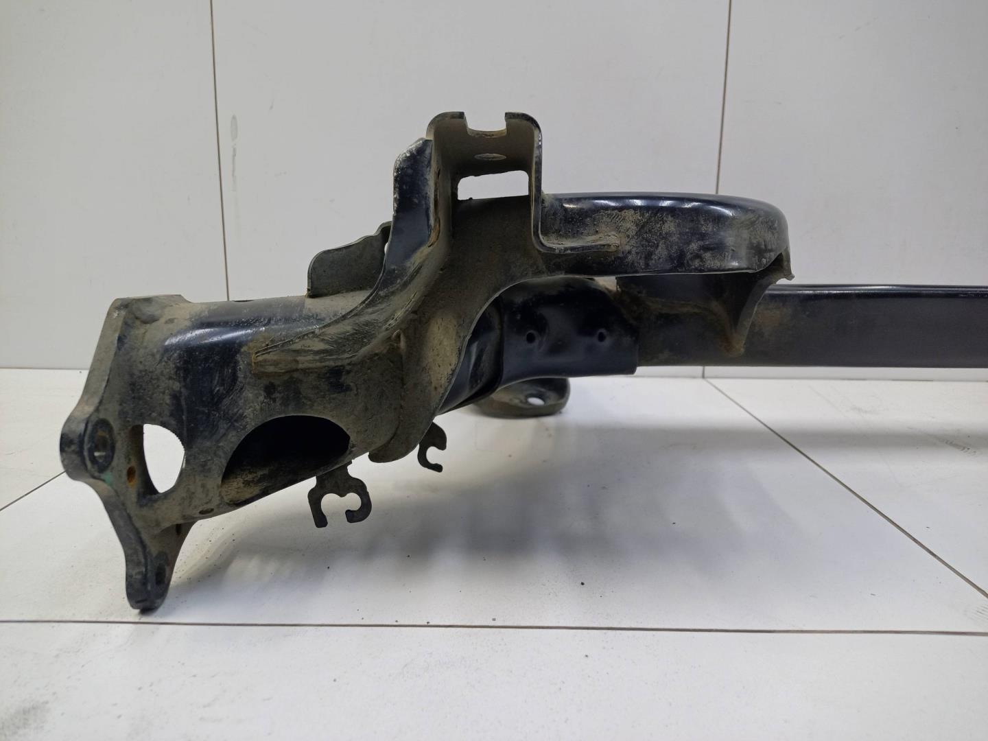 Балка задняя